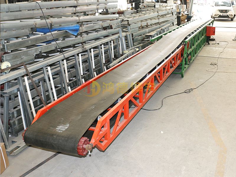 伸縮輸送機(jī)